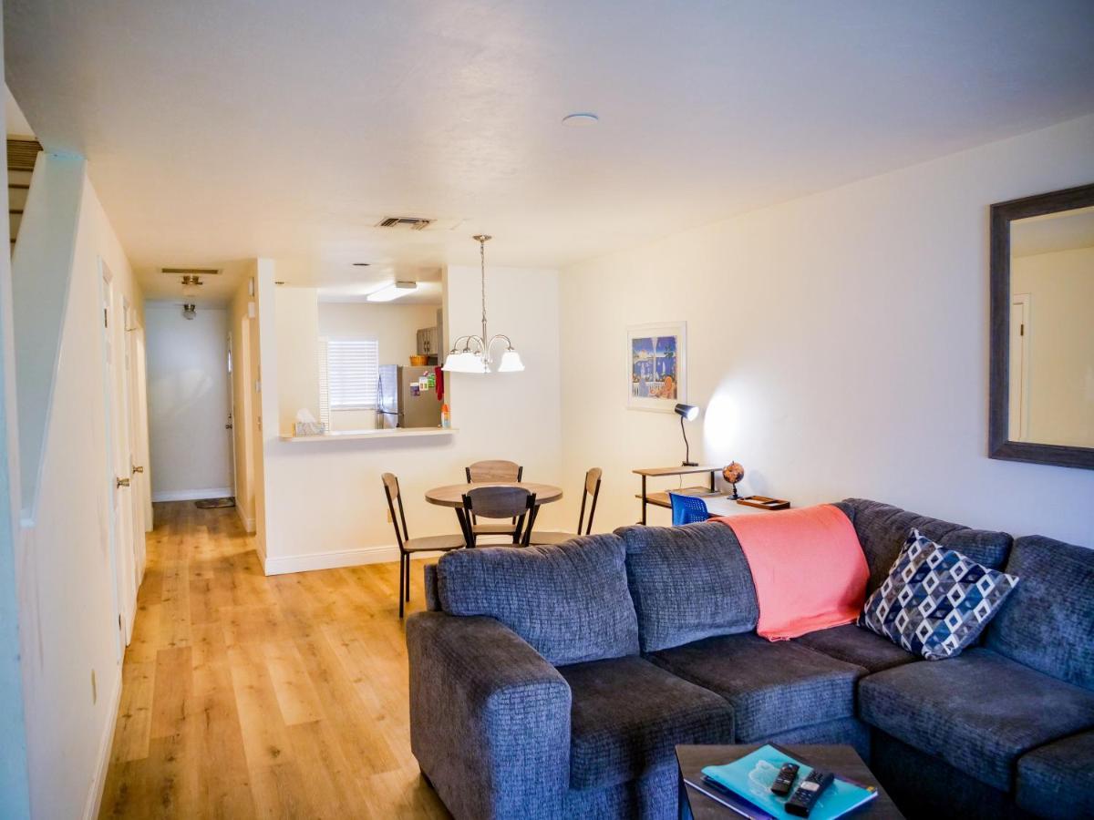 Spacious Townhome Ocala, Central Location, Newly Renovated, Pets Welcome المظهر الخارجي الصورة